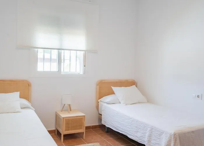 Prázdninový dům Jardines De Zahora C02 *